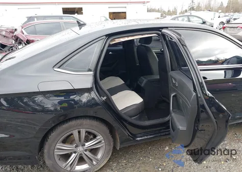 2021 Volkswagen Jetta 1.4T R-Line/1.4T S из США, поврежденный, VIN 3VWN57BU9MM021512